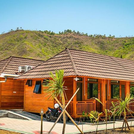 Mandalika Queen Hostel Kuta  Dış mekan fotoğraf