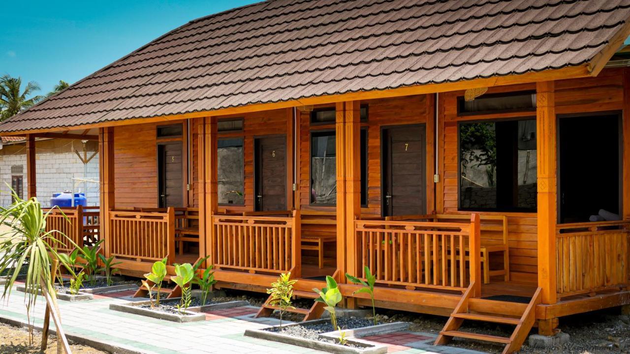 Mandalika Queen Hostel Kuta  Dış mekan fotoğraf