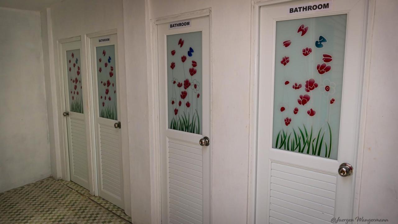 Mandalika Queen Hostel Kuta  Dış mekan fotoğraf